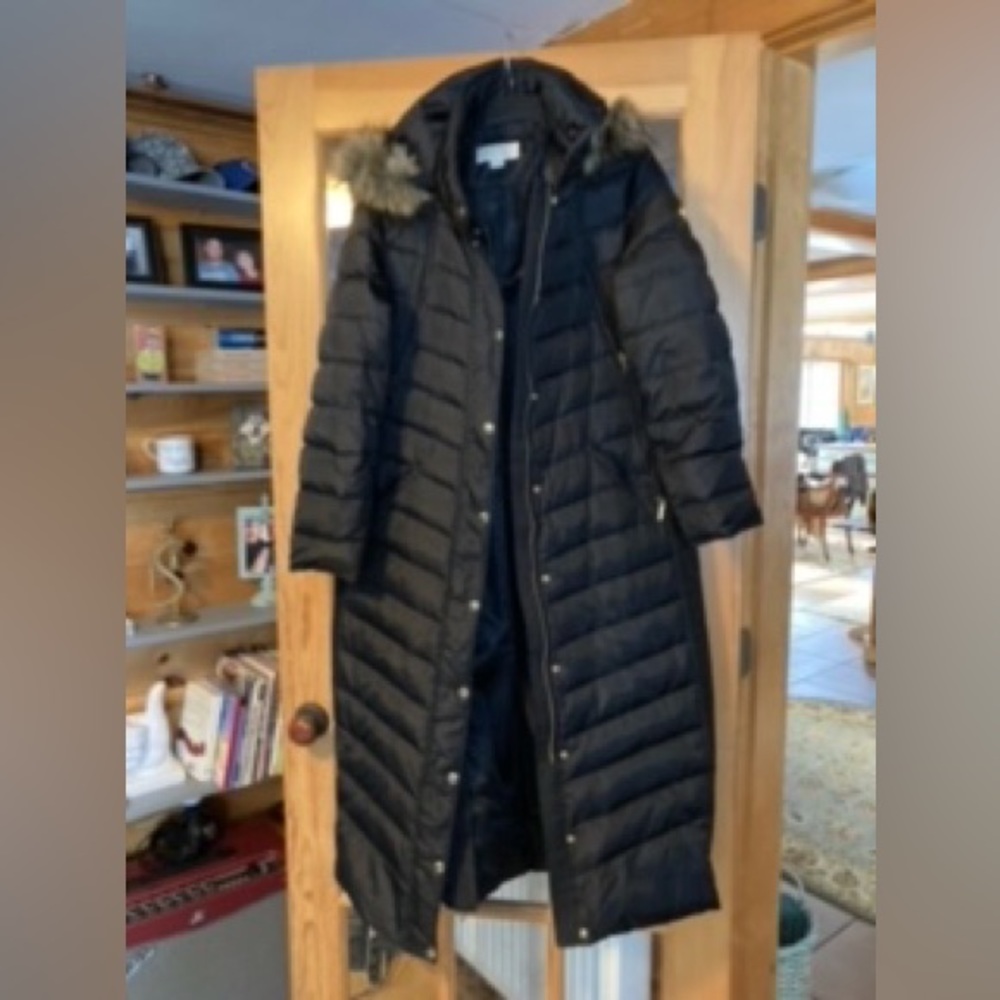 Michael Kors Long Maxi Down and Feather Heavy Coat Size XL Black Like New